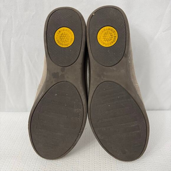 Fitflop Crystal Sneaker Loafer Womens Size 8.5 Taupe Suede - Picture 10 of 10